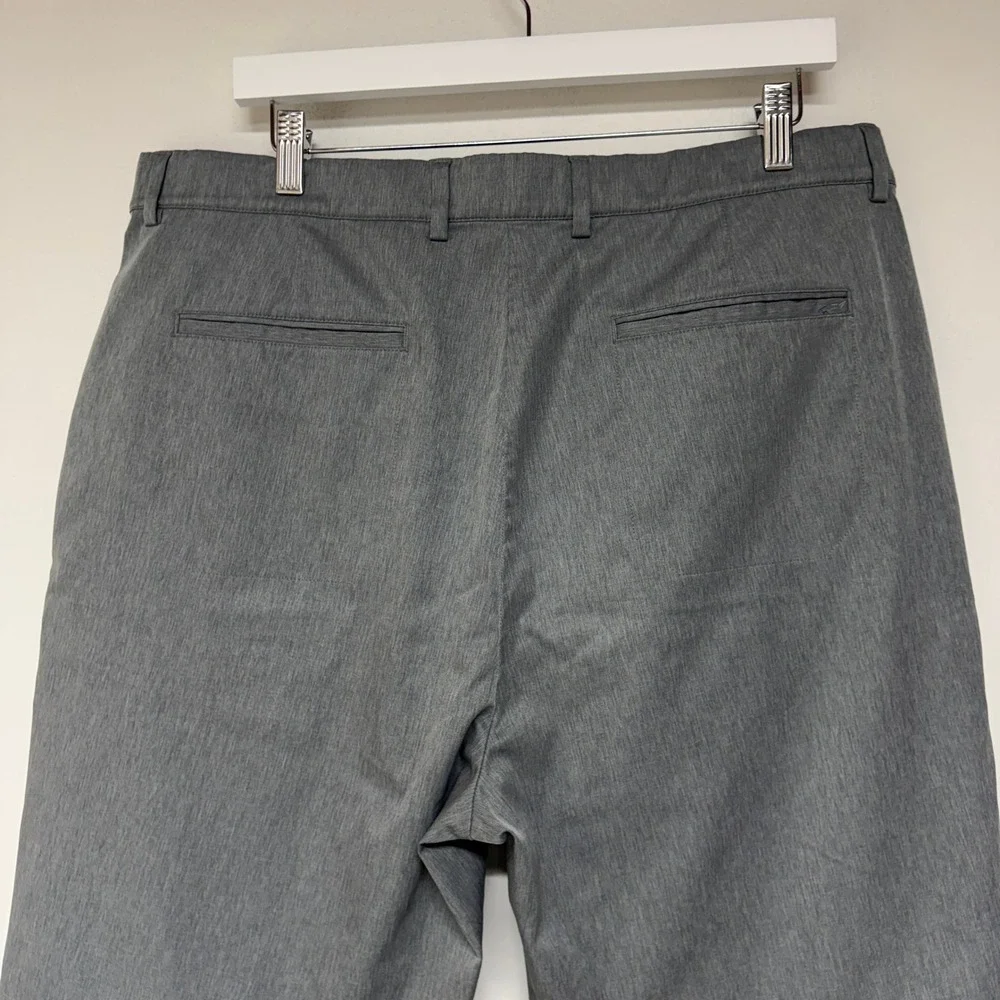 Greg Norman Mens Size 38 Gray Heathered Performance Golf Shorts Activewear